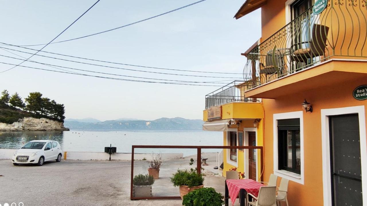 Old Harbour Apartments By Corfuescapes Gáios Exterior foto